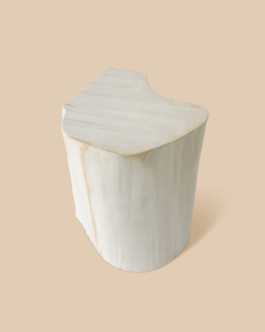 Reservoir Plinth-Seat 5