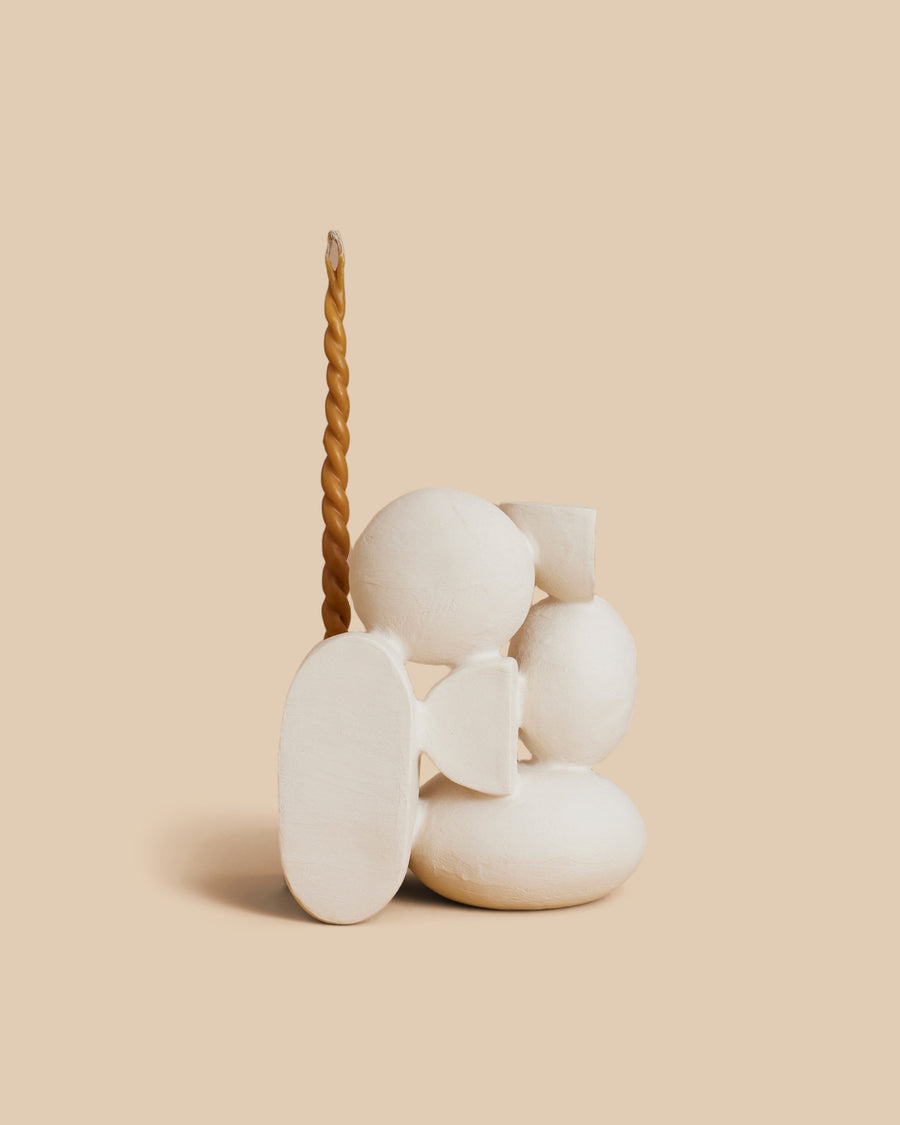 Velas N.42 by Re Jin Lee, a white hand-built ceramic sculpture of an upright oval set against three rounded forms
